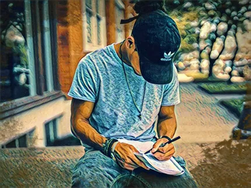 Jak pisać teksty piosenek: skuteczne techniki i inspiracje dla twórców