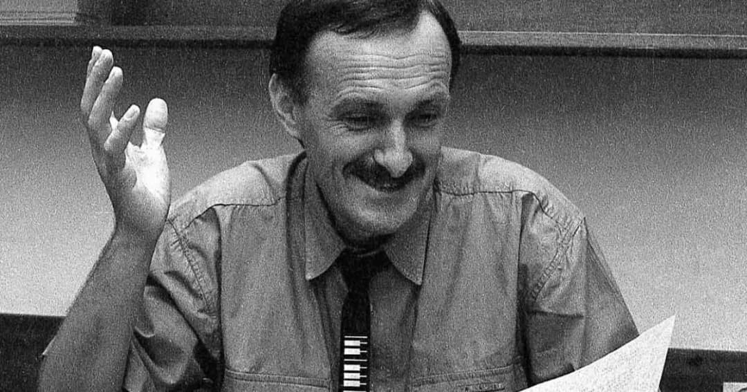 Kto pisze teksty piosenek? Poznaj wpływowych autorów i ich twórczość