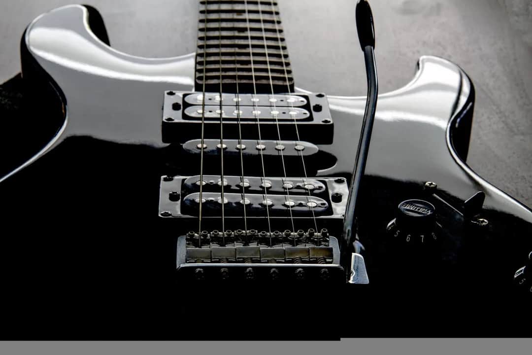 Ile strun ma gitara elektryczna? Odkryj, co musisz wiedzieć
