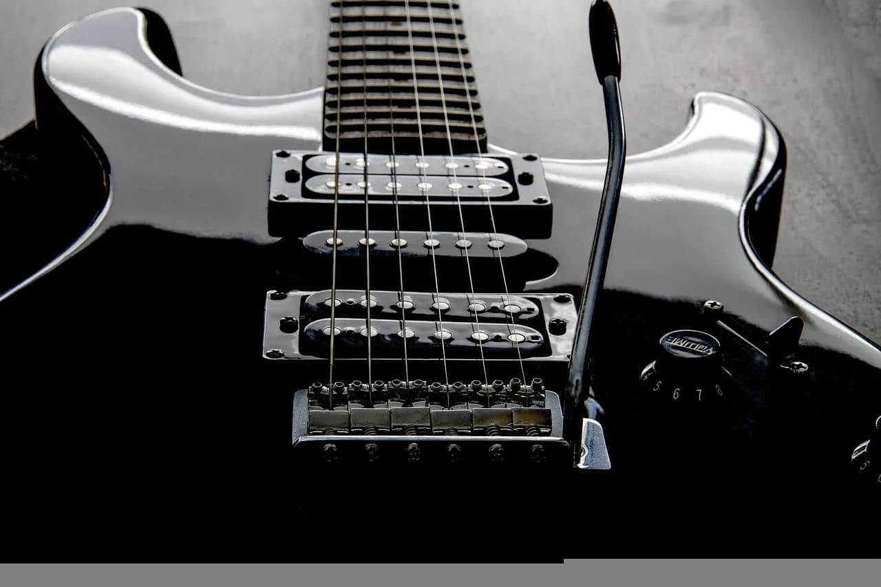Ile strun ma gitara elektryczna? Odkryj, co musisz wiedzieć